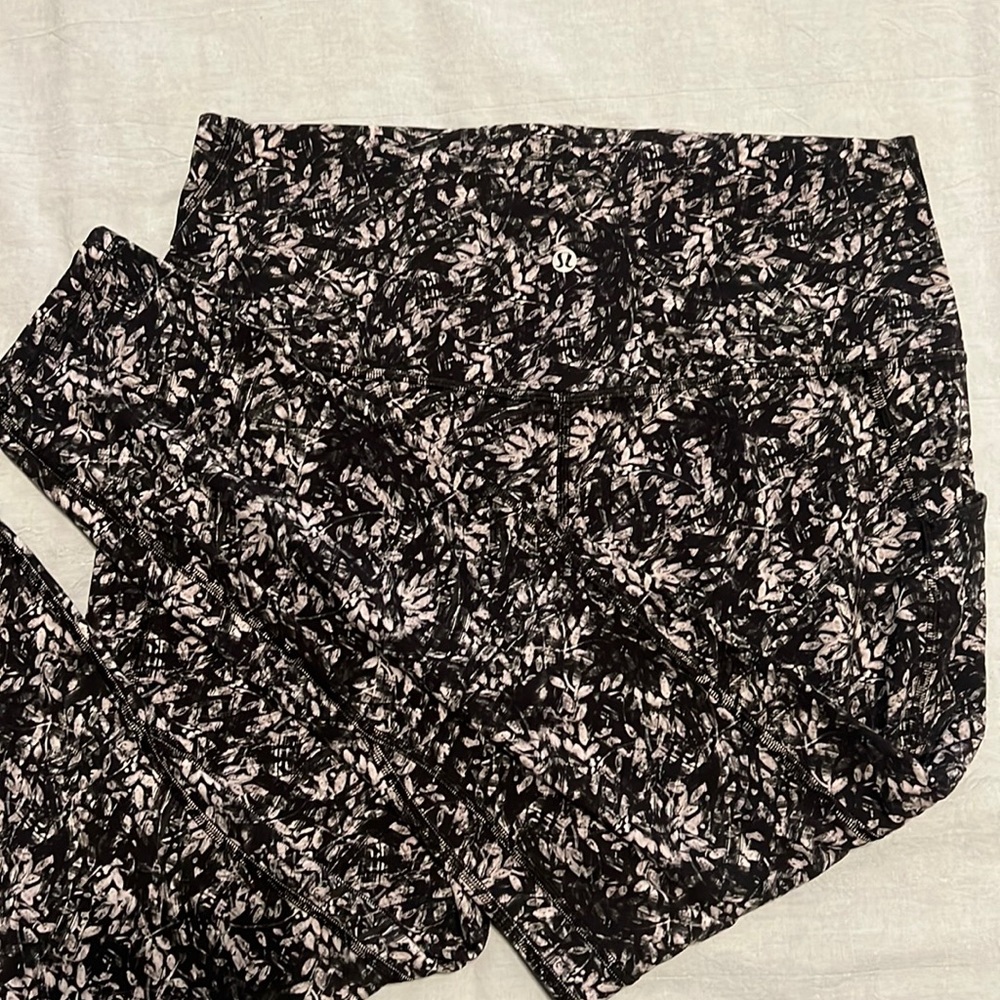 Lululemon Align leggings